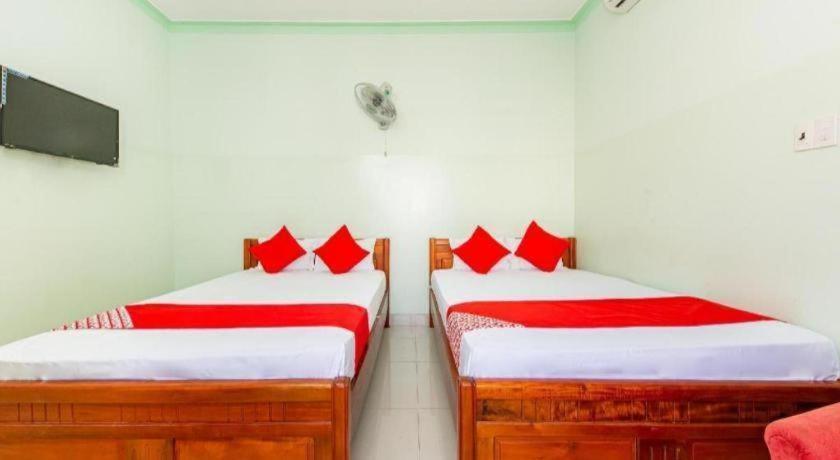 Oyo 898 Phuong Thao Hotel Nha Trang Exterior foto