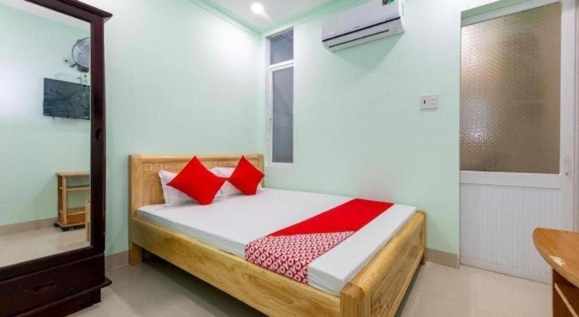 Oyo 898 Phuong Thao Hotel Nha Trang Exterior foto